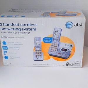 AT&T EL 52203 2 Handset Cordless Answering System With Caller ID